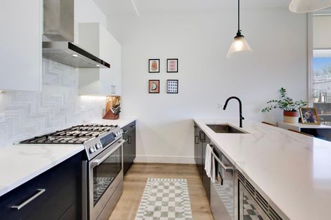 Tiny photo for 2423 W Fullerton Avenue #3F, Chicago, IL 60647 (MLS # 12624781)