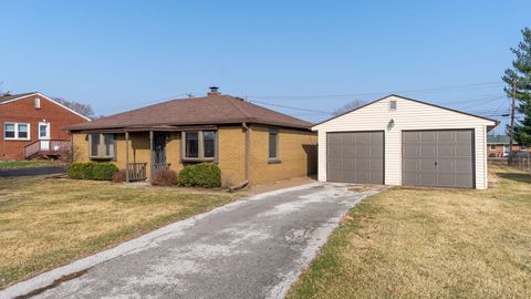 Tiny photo for 3818 15th Street C, Moline, IL 61265 (MLS # 12586990)