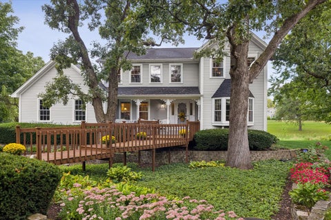 Photo of 2146 Oak Court, Naperville, IL 60565 (MLS # 12762368)