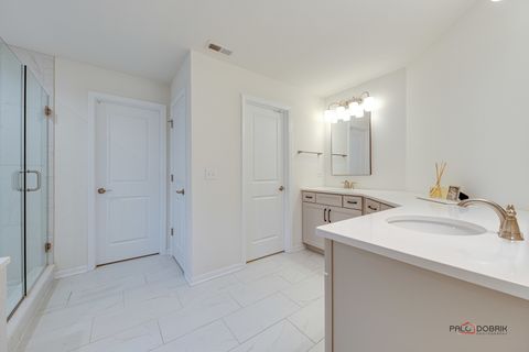 Tiny photo for 546 Council Circle, Vernon Hills, IL 60061 (MLS # 12631297)