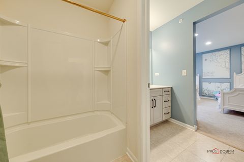Tiny photo for 546 Council Circle, Vernon Hills, IL 60061 (MLS # 12631297)