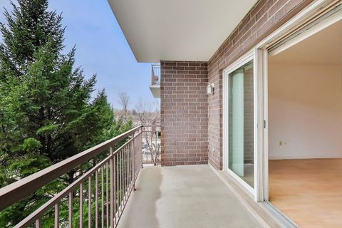 Tiny photo for 1327 Brown Street #404, Des Plaines, IL 60016 (MLS # 12590478)