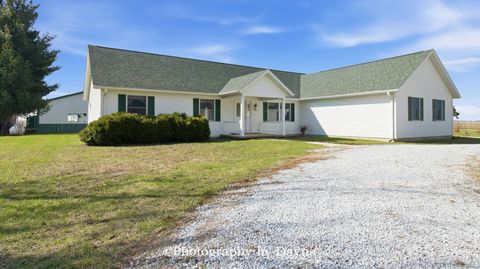 Photo of 13014 E State Route 114, Momence, IL 60954 (MLS # 12599506)