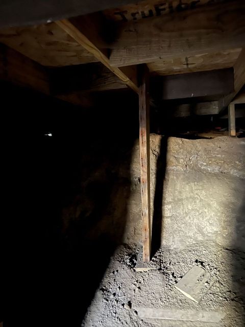 Tiny photo for 405 W Bissell Street, Bloomington, IL 61701 (MLS # 12549141)