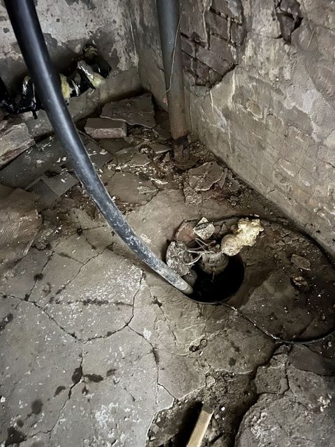 Tiny photo for 405 W Bissell Street, Bloomington, IL 61701 (MLS # 12549141)