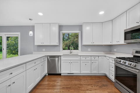 Tiny photo for 6611 Cape Cove Circle, Crystal Lake, IL 60012 (MLS # 12691042)