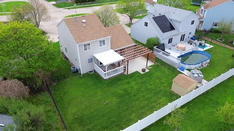 Tiny photo for 7 Gladys Court, South Elgin, IL 60177 (MLS # 12622708)