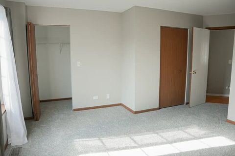 Tiny photo for 7 Gladys Court, South Elgin, IL 60177 (MLS # 12622708)