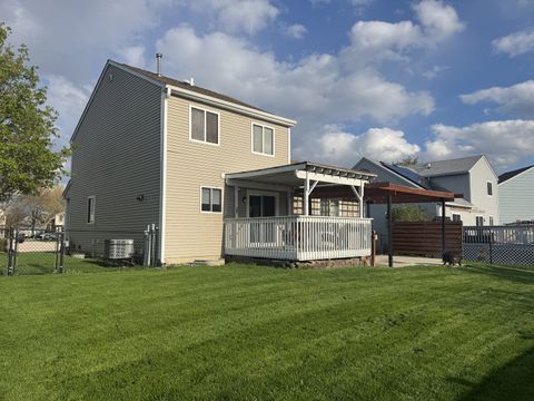 Tiny photo for 7 Gladys Court, South Elgin, IL 60177 (MLS # 12622708)