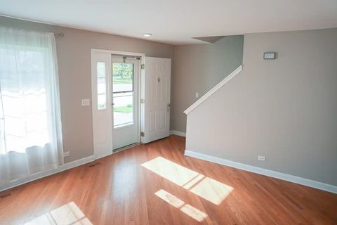 Tiny photo for 7 Gladys Court, South Elgin, IL 60177 (MLS # 12622708)