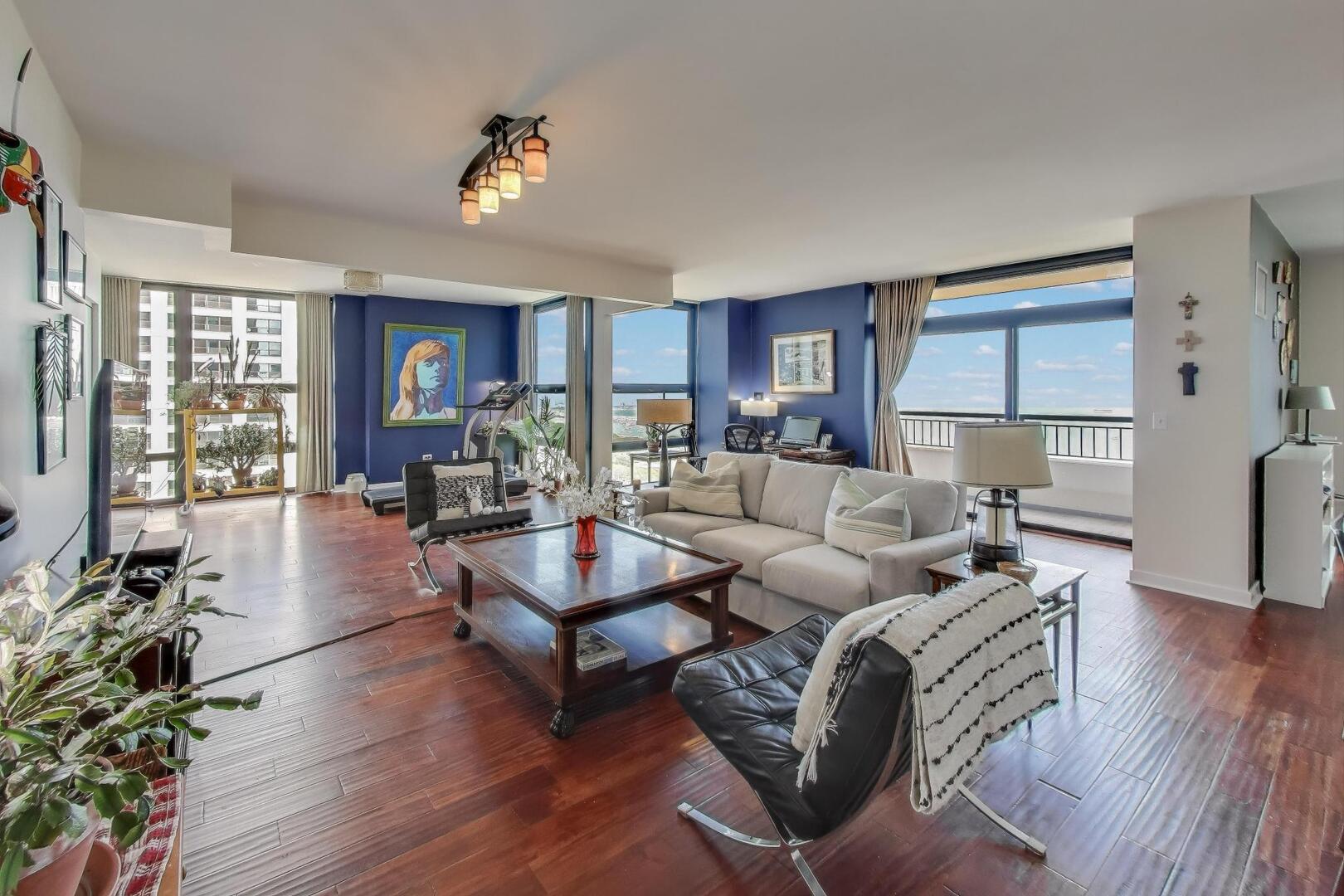 1160 S Michigan Avenue 3107