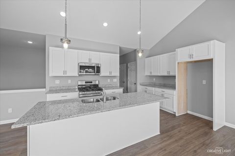 Tiny photo for 512 Quinlan Avenue, DeKalb, IL 60115 (MLS # 12536080)