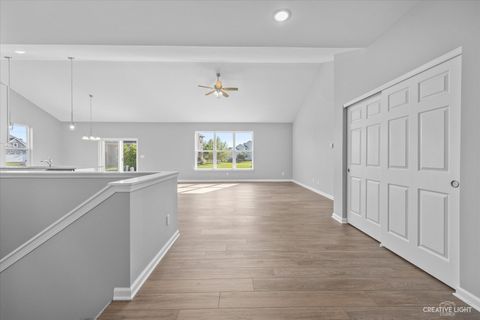 Tiny photo for 512 Quinlan Avenue, DeKalb, IL 60115 (MLS # 12536080)