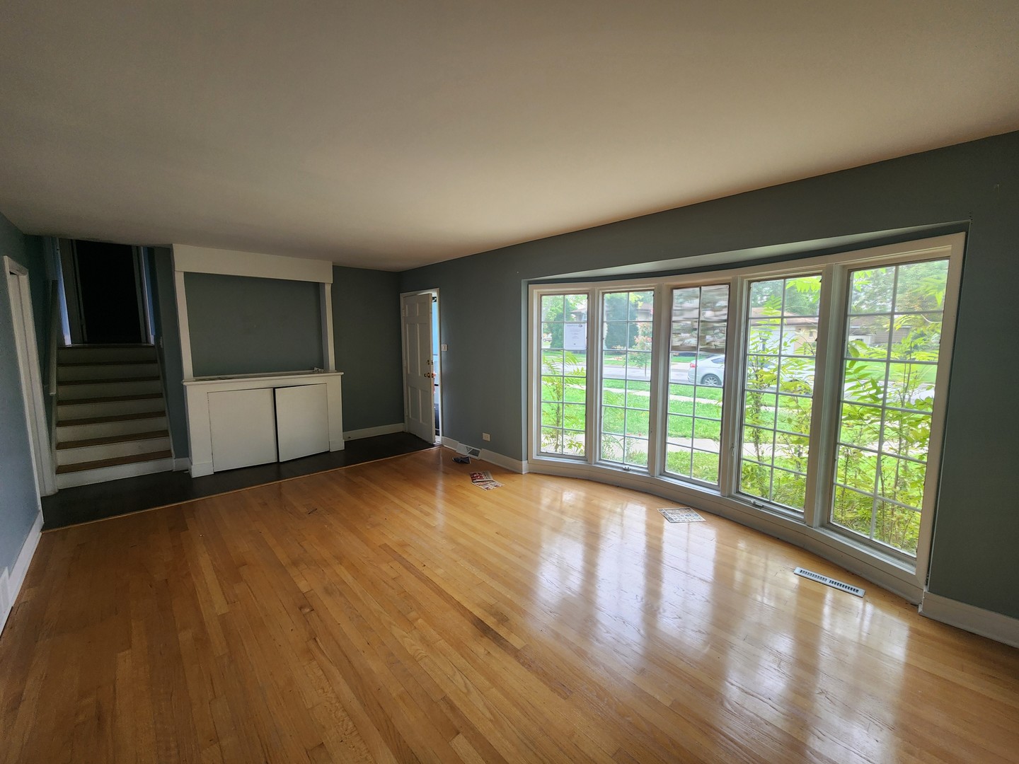 1208 Evergreen Road