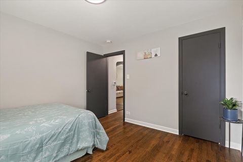 Tiny photo for 4031 Park Avenue, Brookfield, IL 60513 (MLS # 12711825)