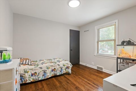 Tiny photo for 4031 Park Avenue, Brookfield, IL 60513 (MLS # 12711825)