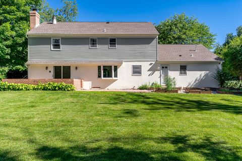 Tiny photo for 5461 Blackthorn Drive, Rockford, IL 61107 (MLS # 12684953)