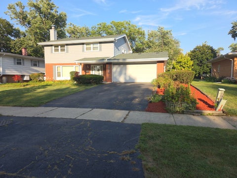 Photo of 18535 Western Avenue, Homewood, IL 60430 (MLS # 12768054)