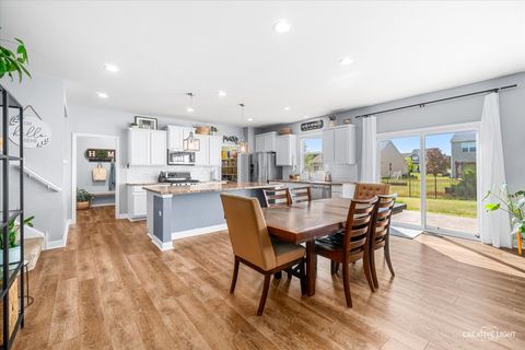 Tiny photo for 1402 Ruby Drive, Yorkville, IL 60560 (MLS # 12663114)