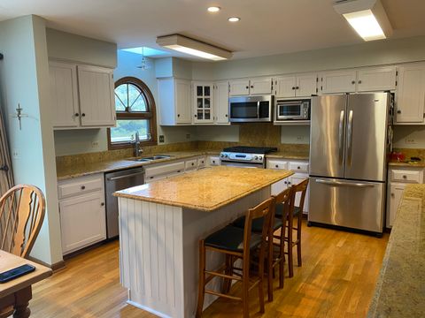 Tiny photo for 621 Young Avenue, Batavia, IL 60510 (MLS # 12489898)