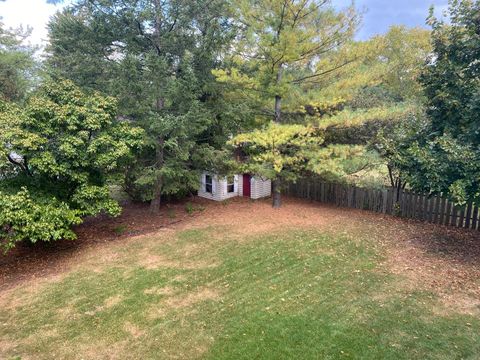 Tiny photo for 621 Young Avenue, Batavia, IL 60510 (MLS # 12489898)