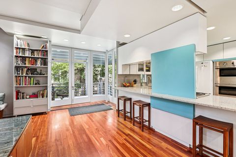 Tiny photo for 1003 Wesley Avenue, Evanston, IL 60202 (MLS # 12597942)