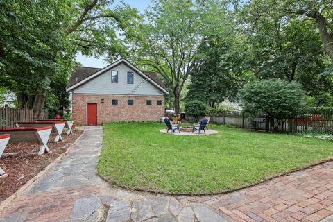 Tiny photo for 1003 Wesley Avenue, Evanston, IL 60202 (MLS # 12597942)