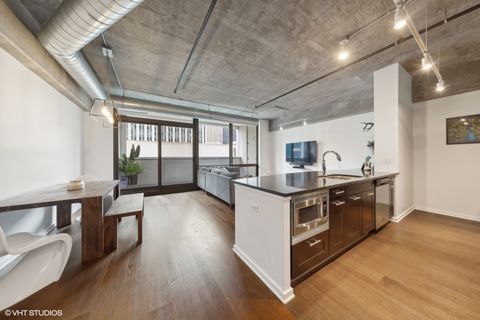 Tiny photo for 240 E Illinois Street #402, Chicago, IL 60611 (MLS # 12560176)
