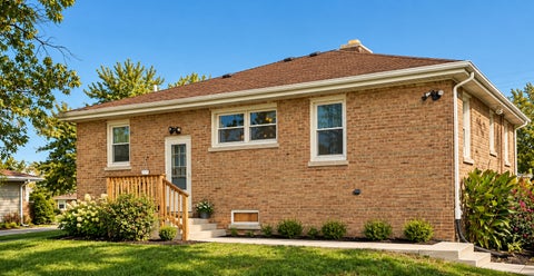 Tiny photo for 15516 Laramie Avenue, Oak Forest, IL 60452 (MLS # 12790860)