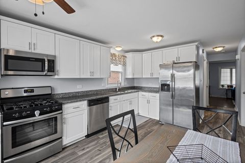 Tiny photo for 7807 S Kenneth Avenue, Chicago, IL 60652 (MLS # 12602344)