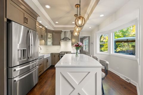 Tiny photo for 14340 Ridge Avenue, Orland Park, IL 60462 (MLS # 12513922)