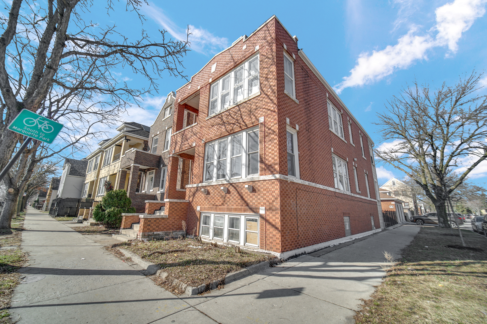 4500 S California Avenue