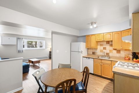 Tiny photo for 9458 Kelvin Lane #103, Schiller Park, IL 60176 (MLS # 12647524)