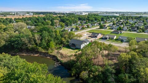 Tiny photo for 4137 Waters Edge Drive, Belvidere, IL 61008 (MLS # 12457611)