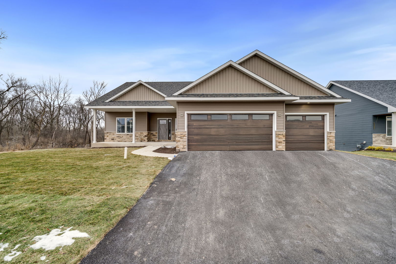 4137 Waters Edge Drive