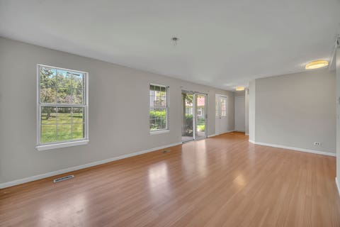 Tiny photo for 1308 COLDSPRING Road, Carol Stream, IL 60188 (MLS # 12669481)
