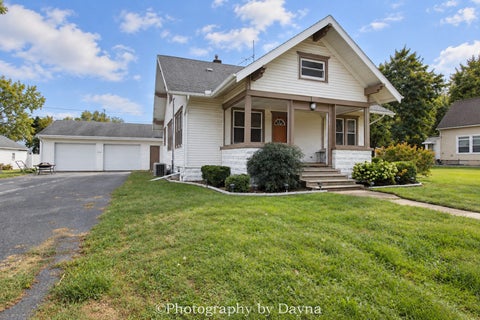 Tiny photo for 560 W Beaver Street, St. Anne, IL 60964 (MLS # 12785711)