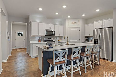 Tiny photo for 1200 Redtail Circle, Woodstock, IL 60098 (MLS # 12643387)