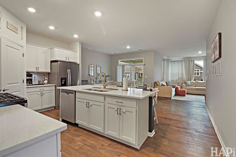 Tiny photo for 1200 Redtail Circle, Woodstock, IL 60098 (MLS # 12643387)