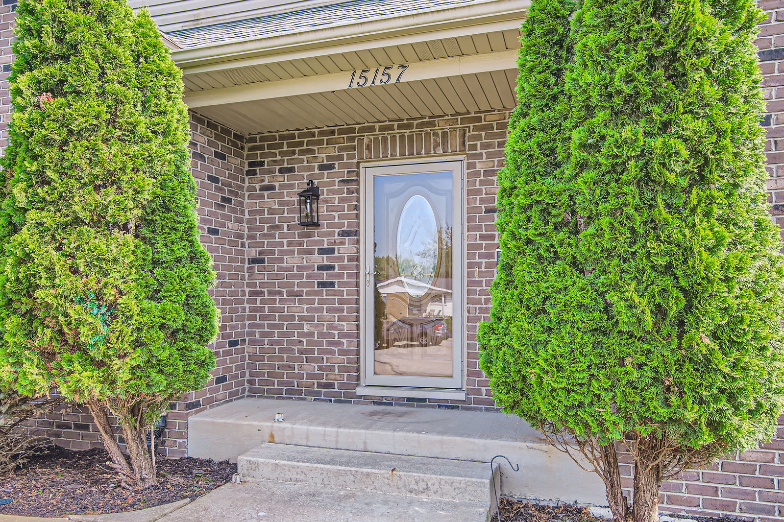 15157 Hilltop Court
