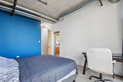 Tiny photo for 700 W Van Buren Street #1105, Chicago, IL 60607 (MLS # 12601729)