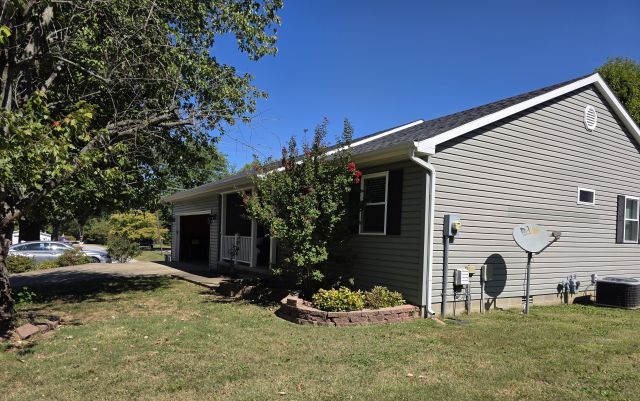 2 Acorn Drive
