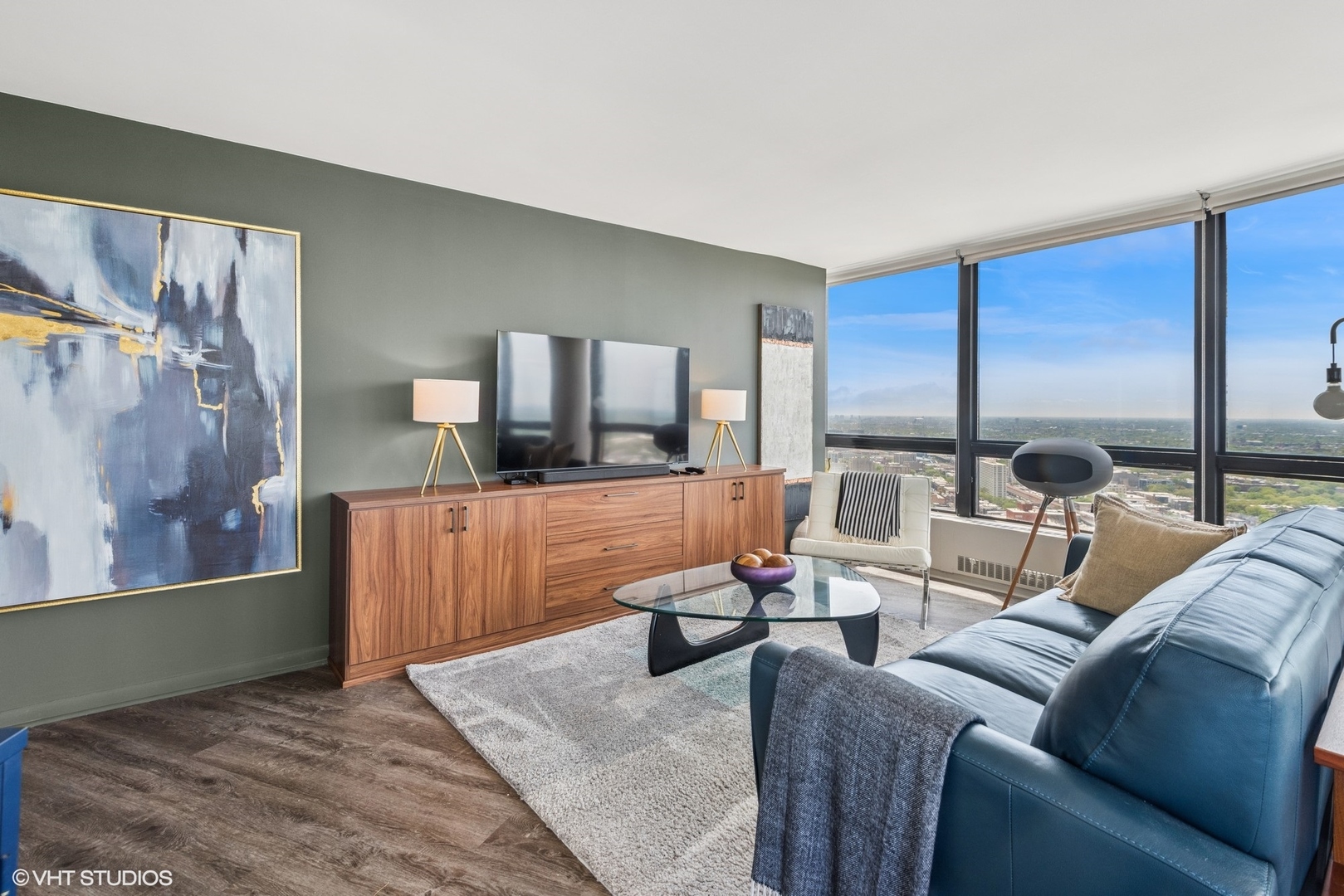 5415 N Sheridan Road 5011