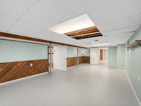 Tiny photo for 901 S Myrtle Avenue, Villa Park, IL 60181 (MLS # 12723116)