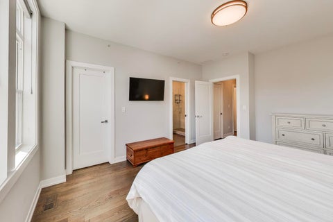 Tiny photo for 2259 W Coulter Street #4, Chicago, IL 60608 (MLS # 12641968)
