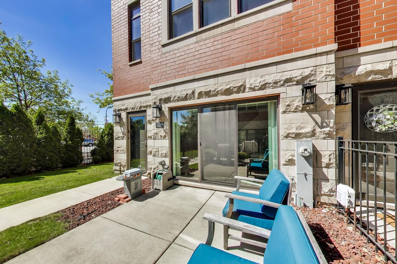 2259 W Coulter Street 4