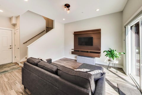 Tiny photo for 2259 W Coulter Street #4, Chicago, IL 60608 (MLS # 12641968)