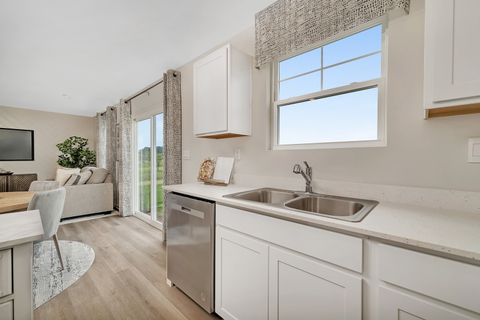 Tiny photo for 1331 Acadia Circle, Pingree Grove, IL 60140 (MLS # 12498932)