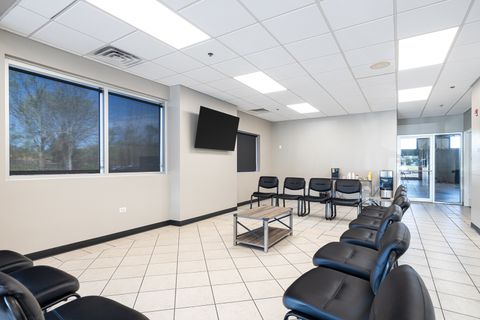 Tiny photo for 1530 E New York Street, Aurora, IL 60505 (MLS # 12314036)