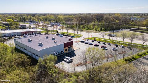 Tiny photo for 1530 E New York Street, Aurora, IL 60505 (MLS # 12314036)